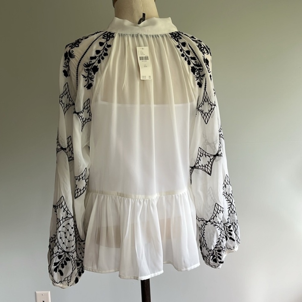 BY ANTHROPOLOGIE LONG-SLEEVE TIE-NECK EMBROIDERED
BLOUSE - Picture 4 of 11